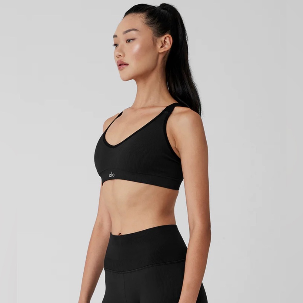 Alo Seamless Ribbed Bra - M Black NWT